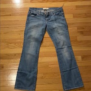Abercrombie & Fitch Low-rise Size 6s Jeans